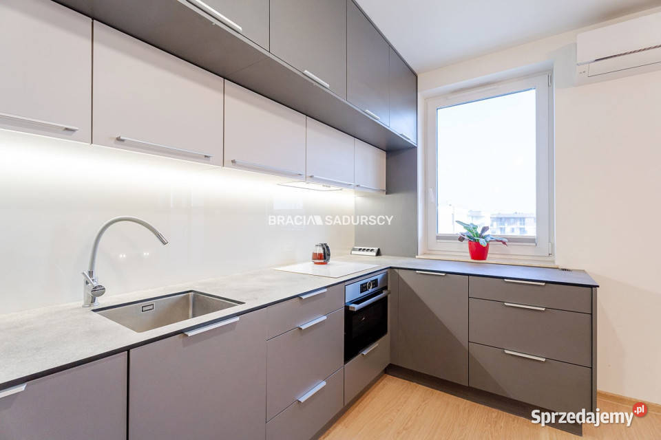 Mieszkanie Kraków Domagały 6747m2 4 pokoje małopolskie