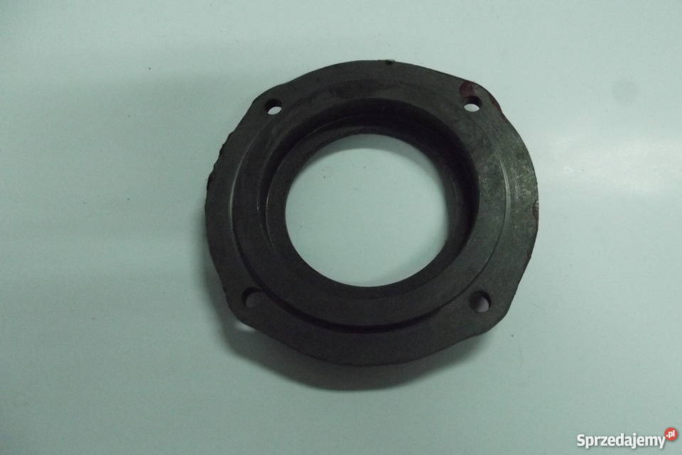 Pokrywa przednia zwolnicy URSUS C 360