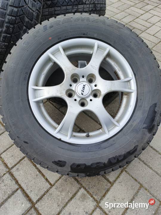 Koła zimowe z Alufelgami Hyundai Tucson 21570R16 Trąbki Wielkie