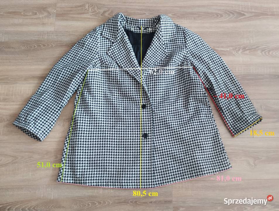 Płaszcz damski KRATA czarno biały Hajnówka