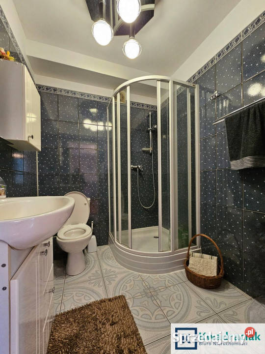 sprzedaży domu wolnostojącego 180m2 Mokre Nieruchomości