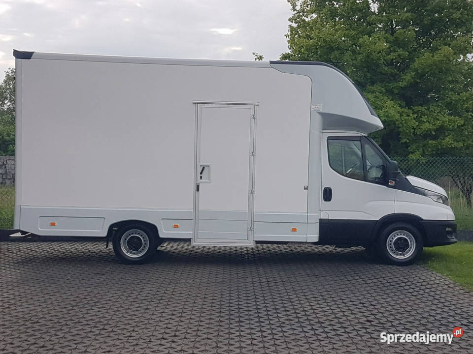 Iveco Daily KONTENER NISKOPODŁOGOWY 443x223x242 ABS Poręba