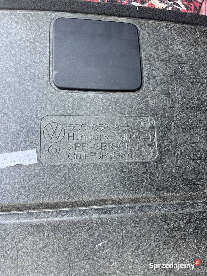 Golf VII podłoga bagażnika 5G6858855 małopolskie sprzedam