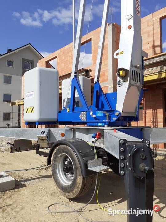 Żuraw dźwig dekarski budowlany mobilny VICARIO Ligota Piękna