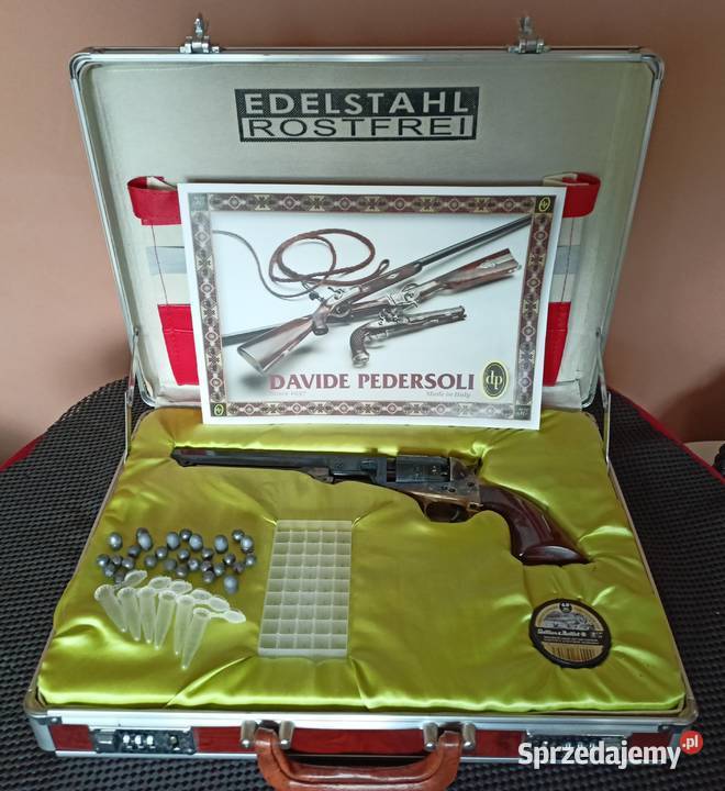 Rewolwer Colt Navy Uberti 1851 Colt oval 75 kal