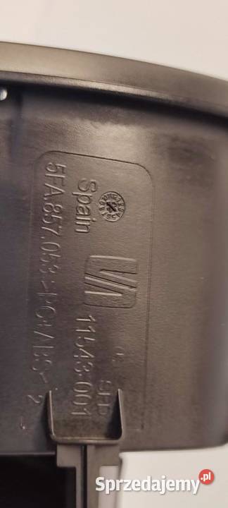 CUPRA FORMENTOR RAMKA LICZNIKA OSŁONA KOLUMNY