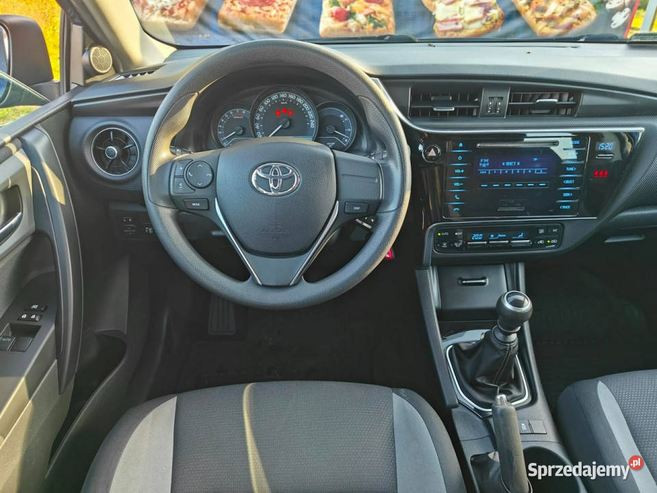 Toyota Auris II 2012 1329cm3 Karczew