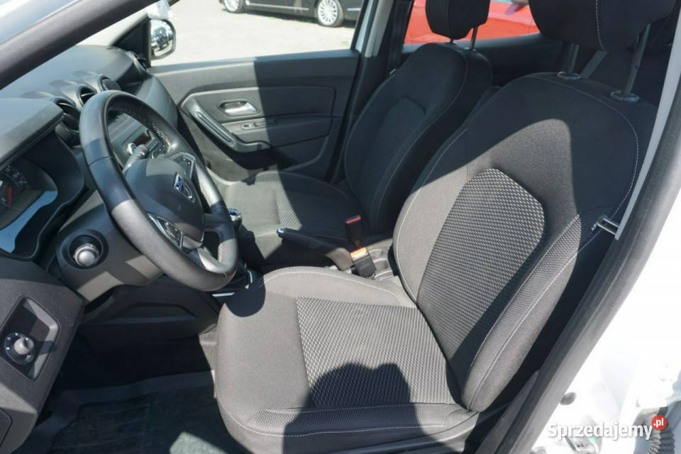Dacia Duster 15BluDCi 115 Comfort 4x4 salon fVAT manualna Lublin sprzedam