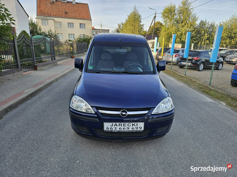 Opel Combo Opłacony Zdrowy Zadbany Serwisowany z garażowany warmińsko-mazurskie Kisielice