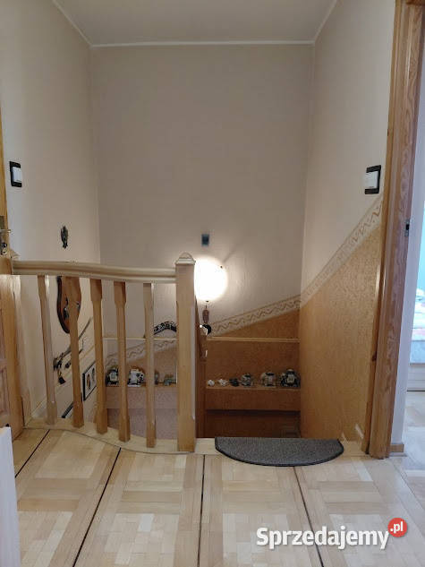 Dwupoziomowe na zamkniętym osiedlu Warszawa sprzedam