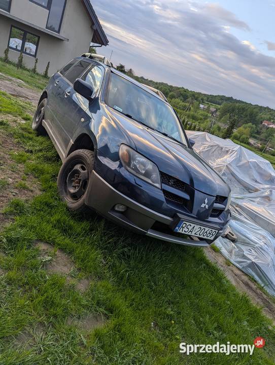 Mitsubishi Outlander 1 4x4 2003 2000cm3 Węglówka