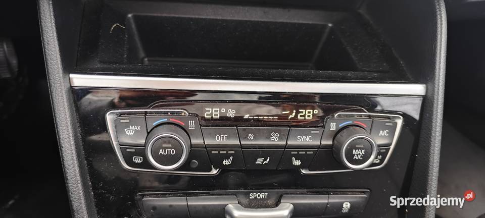 BMW 218d nieuszkodzony Staszów