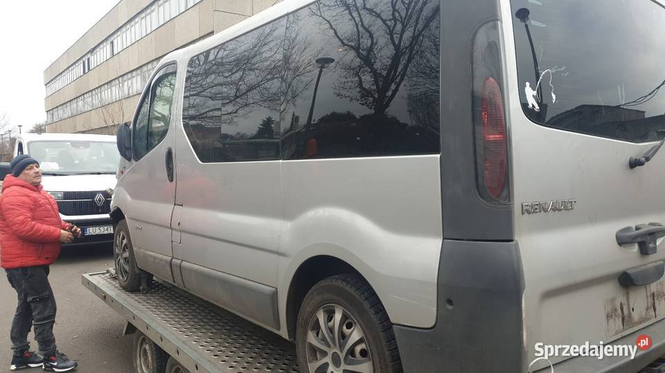 Trafic 20 benzyna uszkodzony Trafic