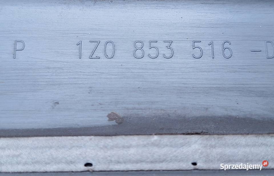 OCTAVIA II LISTWA DRZWI PRAWY PRZÓD 1Z0853516D Radom sprzedam