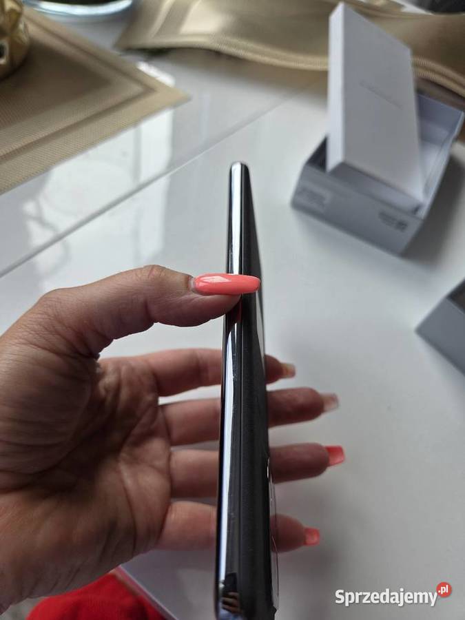 Sprzedam NOWY REALME 16 Pro 5G 12GB512GB CIEMNO Pozostałe sprzedam