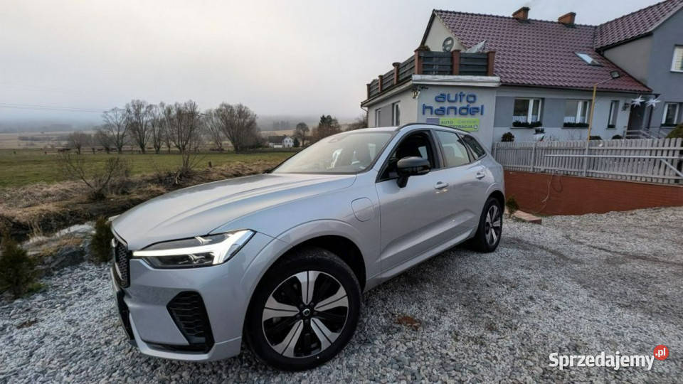 Volvo XC 60 Plug in Roczna Gwarancja AWD Rok produkcji 2023