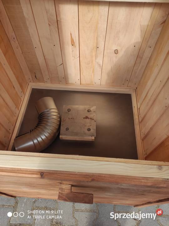 Wędzarnia ogrodowa drewniana podwójne ściany
