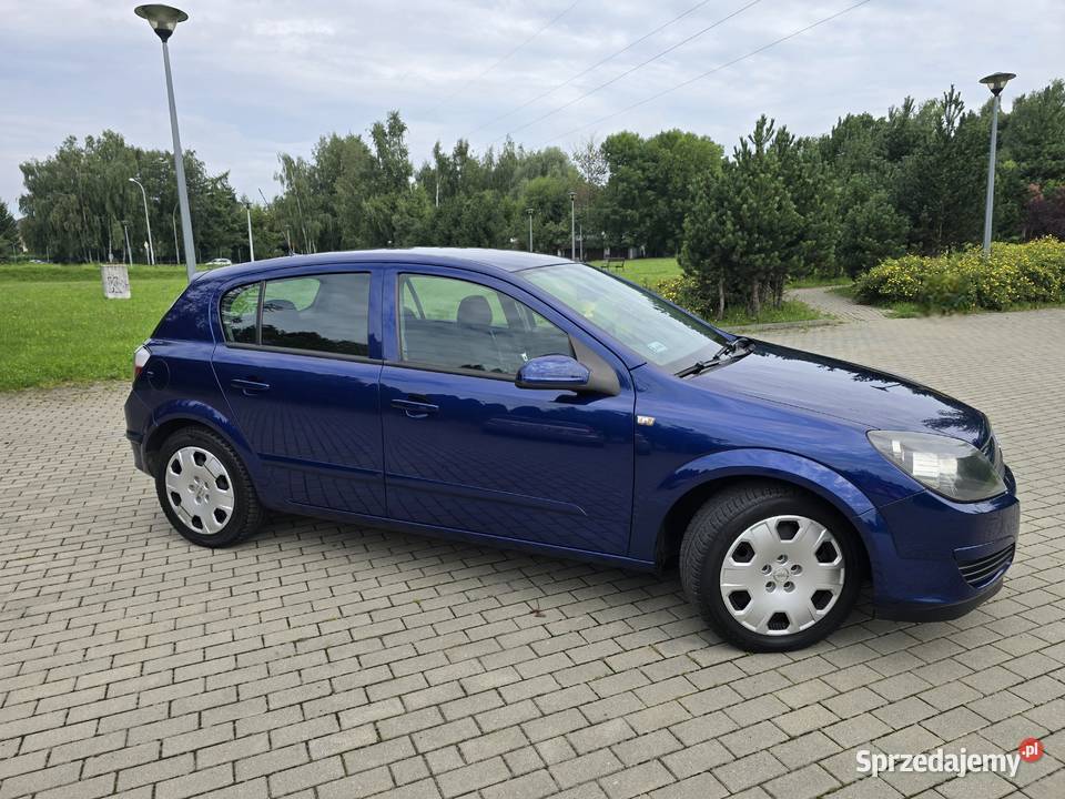 Opel Astra 17 ISUZU klima fajny stanmałe Rzeszów sprzedam