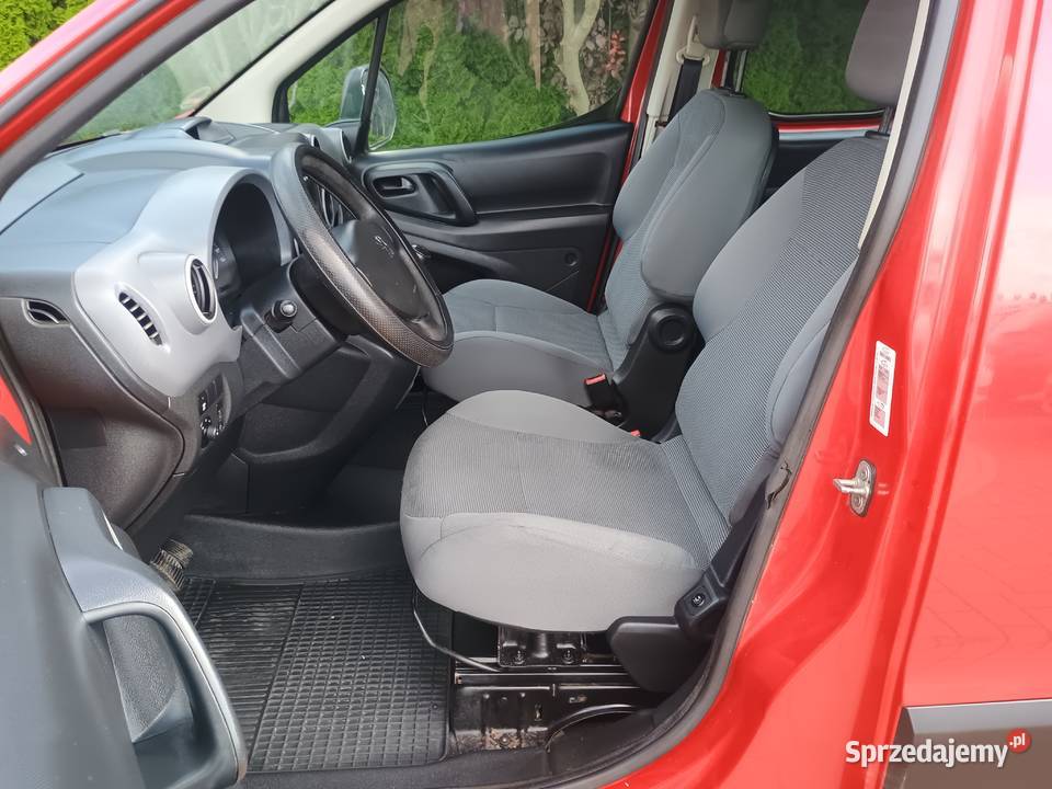 Peugeot Partner II LONG 2011r 16d 90 5osób