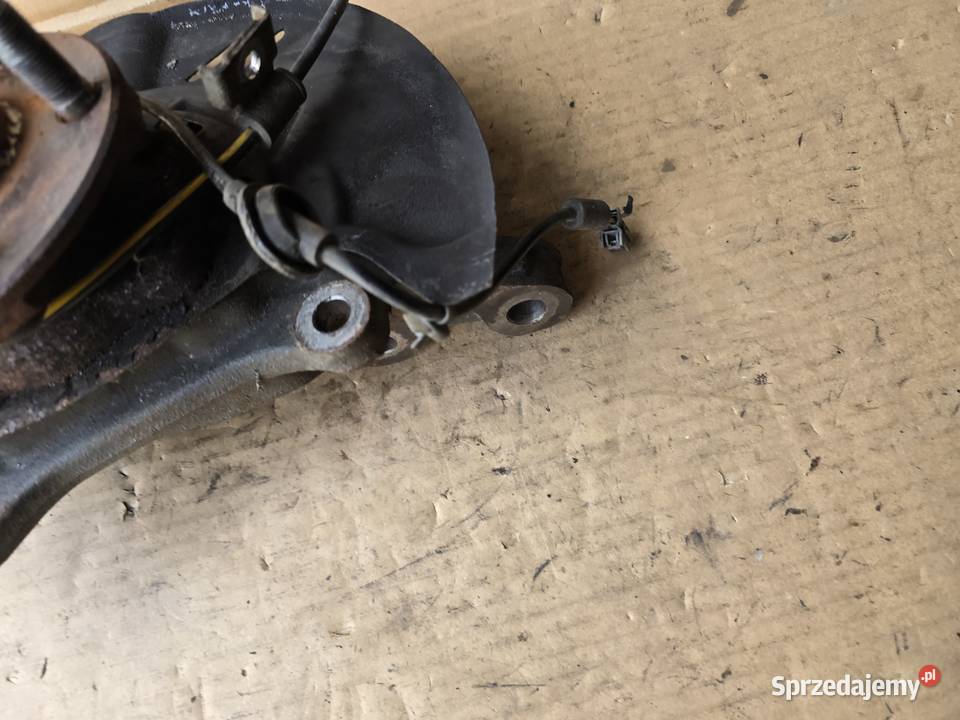 Subaru Forester 3 SH lift zwrotnica piasta Zawieszenie i amortyzacja Legnica