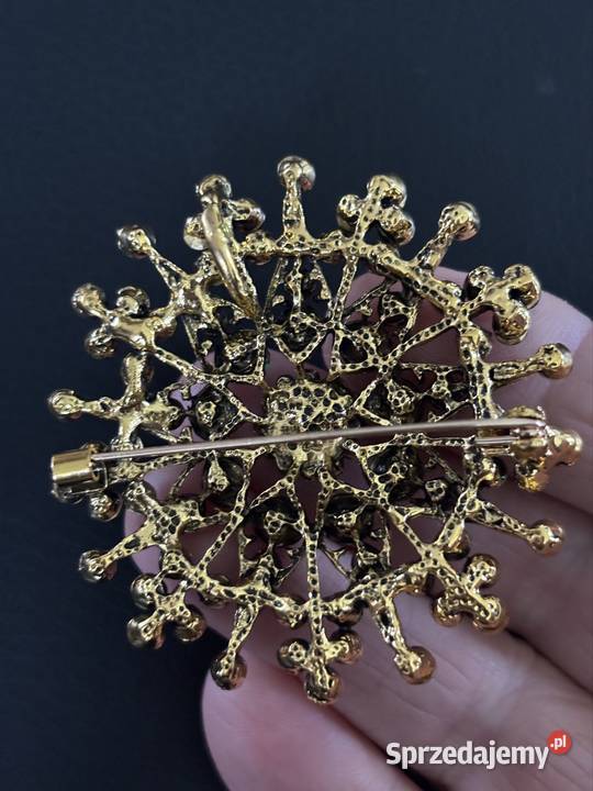 Broszka gwiazda kwiat zielona kryształki ozdoba małopolskie Kraków