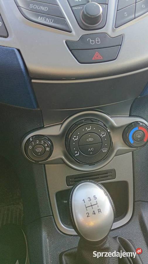 Fiesta MK7 12 Benzyna 2009 Samochody osobowe