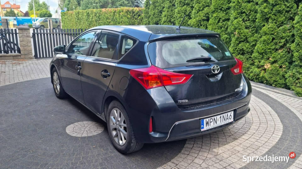 Toyota Auris 14 99 6 Biegów Navi Kamera kurtyny powietrzne Auris Płońsk sprzedam