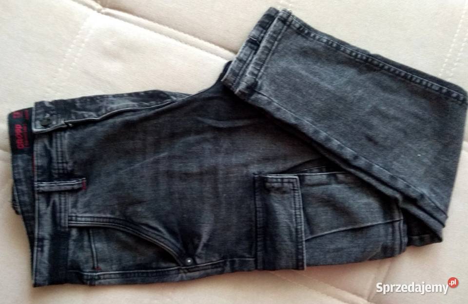 Spodnie czarne CROPP W28 L30 Pozostałe Katowice