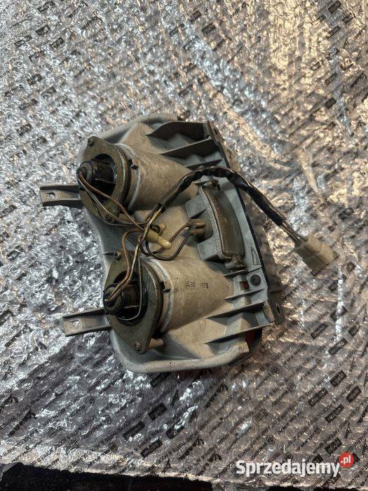 Lampa Suzuki GSX 1100G GSX1100G lampa tył Tylna Części i akcesoria motocyklowe wielkopolskie Poznań