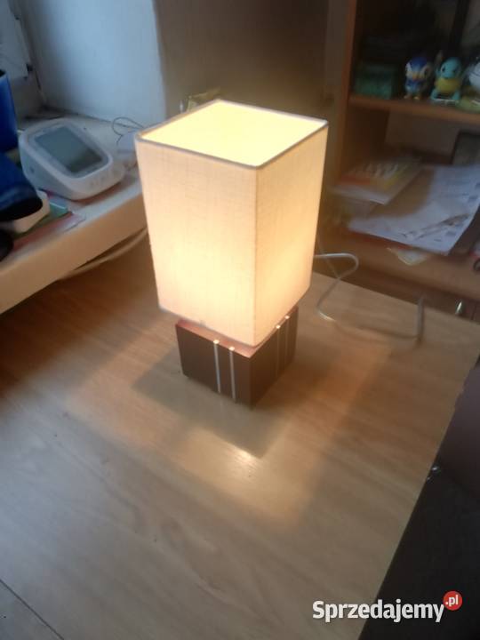 Lampka nocna na biurko z lat PRL Warszawa