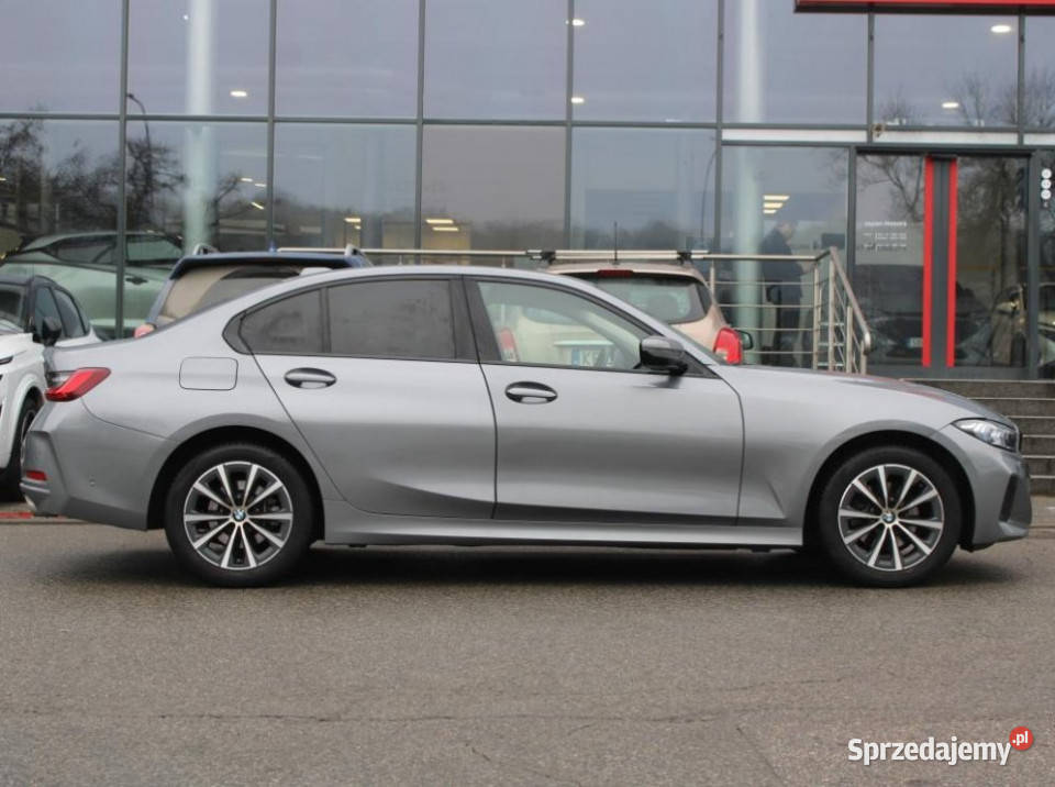 BMW SERIA 3 2023r LED asystenci HUD kamera NAVI automatyczna