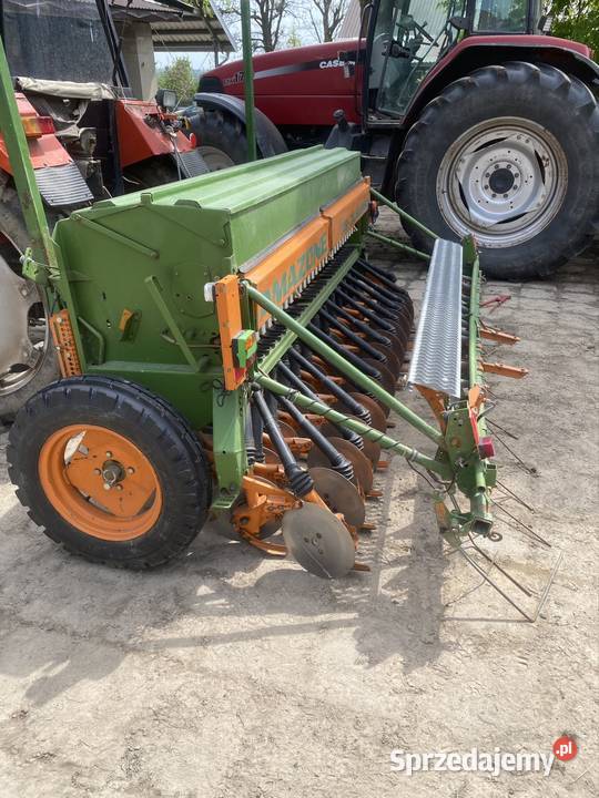 Siewnik AMAZONE D8 SUPER 3m talerzowy Hassia