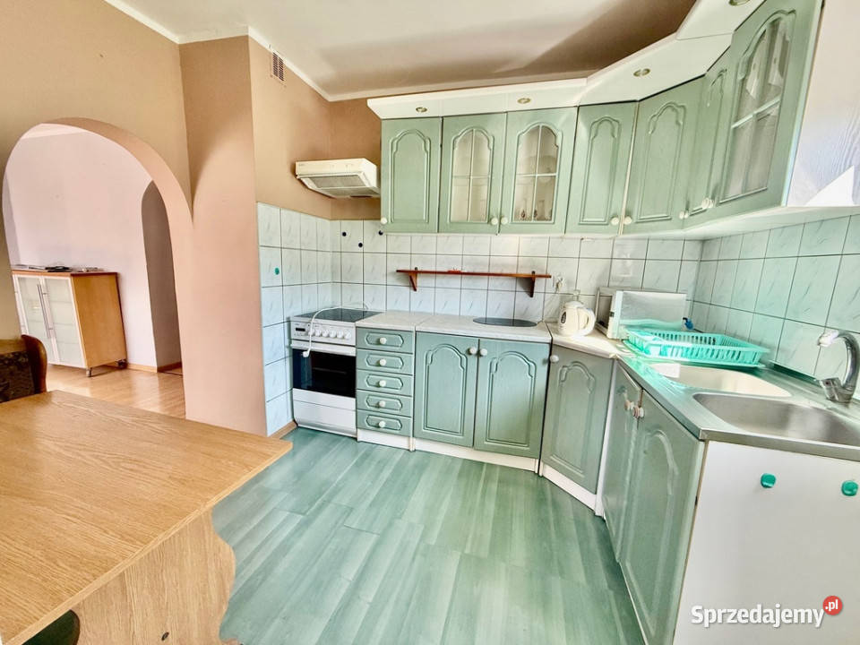 Przestronne mieszkanie z garażem natury