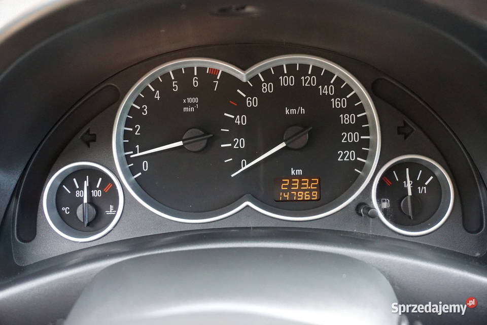 OPEL CORSA C COSMO 12 TWINPORT 80 KLIMATRONIK 5 1200cm3 Sosnowiec