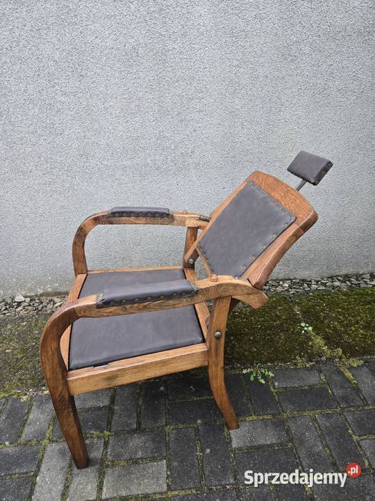 Stary fotel fryzjerski renowacji sprzedam