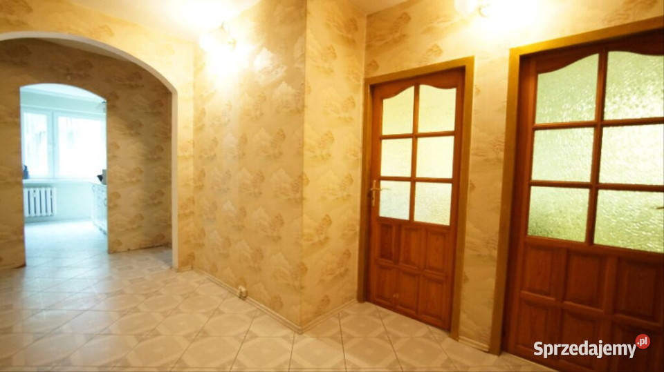 Sprzedaż mieszk 3pok 672 m2niski blok Nowy ZWM opolskie sprzedam