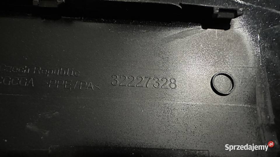 Volvo C40 XC40 Plugin 32227328 Klapka Wlewu Pozostałe małopolskie Radziszów