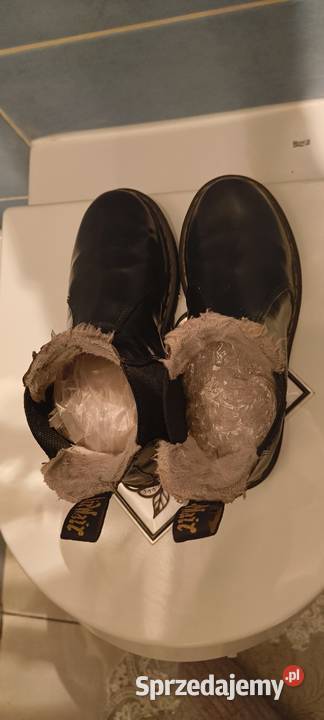 Doc martens z futerkiem 38 czarne Chelsea boots Nowa Dęba