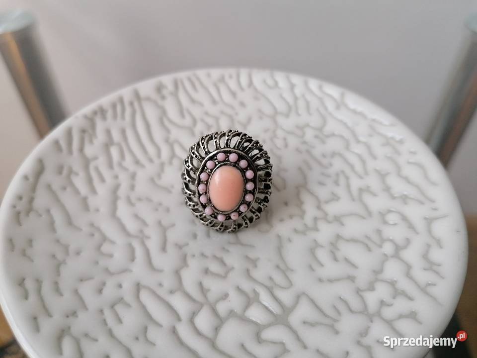 DUŻY PIERŚCIONEK W STARYM STYLU STAL Łódź