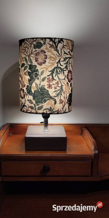 Lampka nocna ceramiczna z abażurem z tkaniny Lampy stołowe i nocne Aleksandrów Łódzki sprzedam