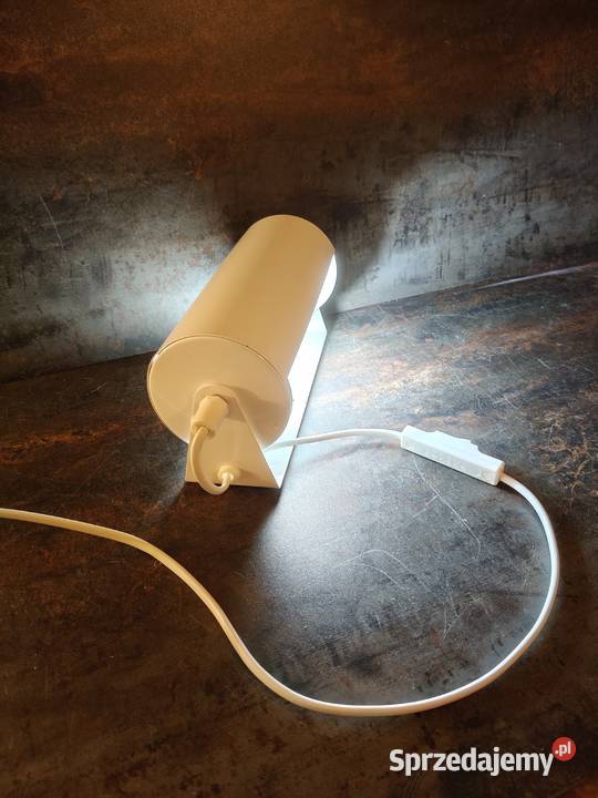 Kinkietlampa metalowa z ruchomą głowicą Ikea Kalisz