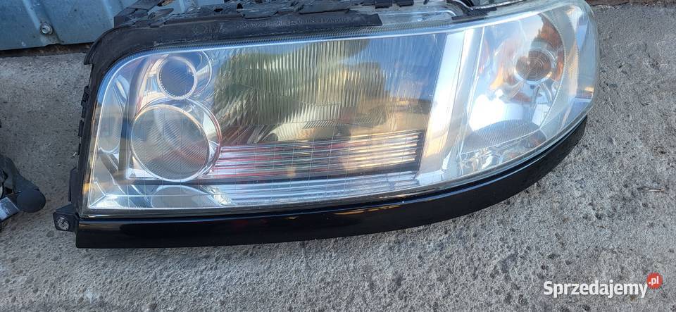 Sprzedam lqmpy przód audi a8 osobowe Narol
