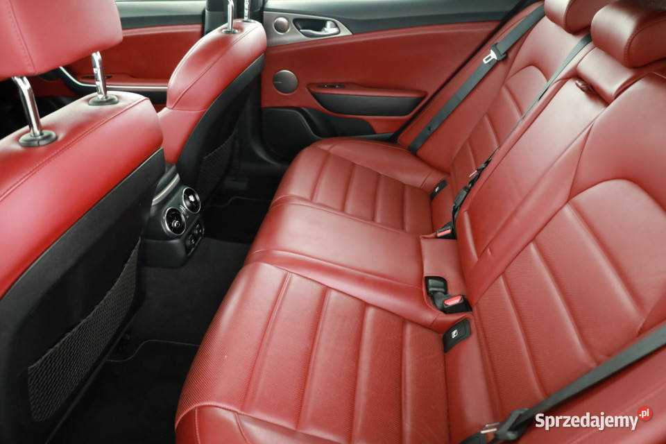 Kia Stinger 20 TGDI czujnik deszczu