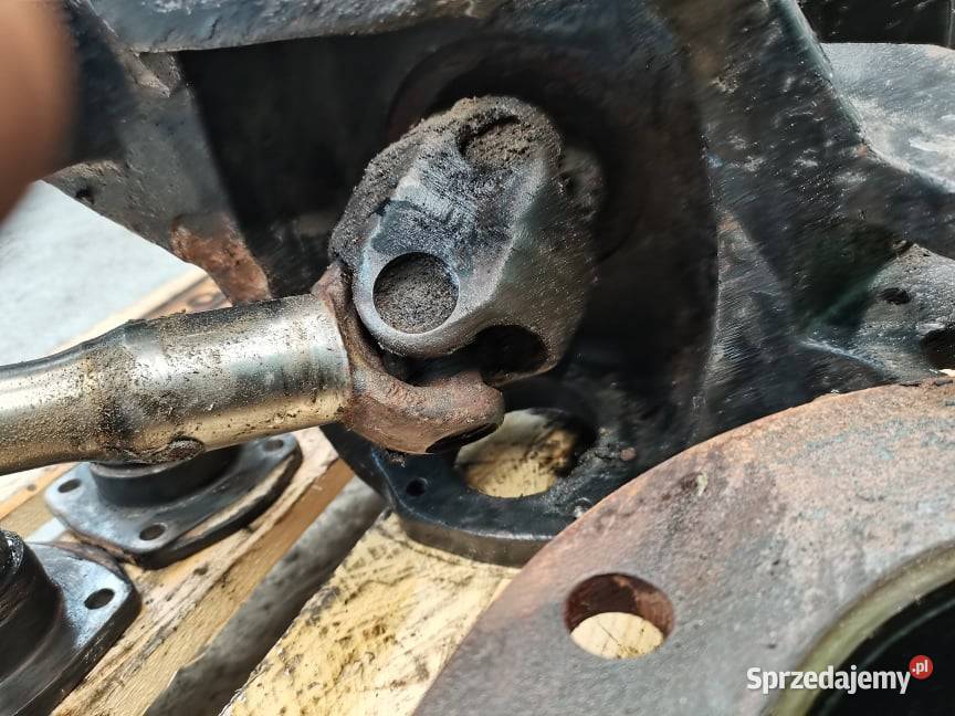 Zwrotnica JCB 52040 Prawa przednia Wilkowo sprzedam