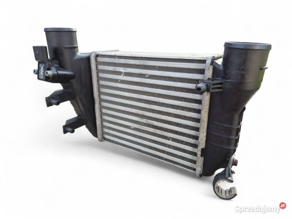 CHŁODNICA POWIETRZA INTERCOOLER AUDI A4 B6 B7 osobowe