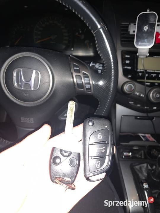 Dorabianie Kluczy Honda Civic HRV Jazz Acoord Poznań