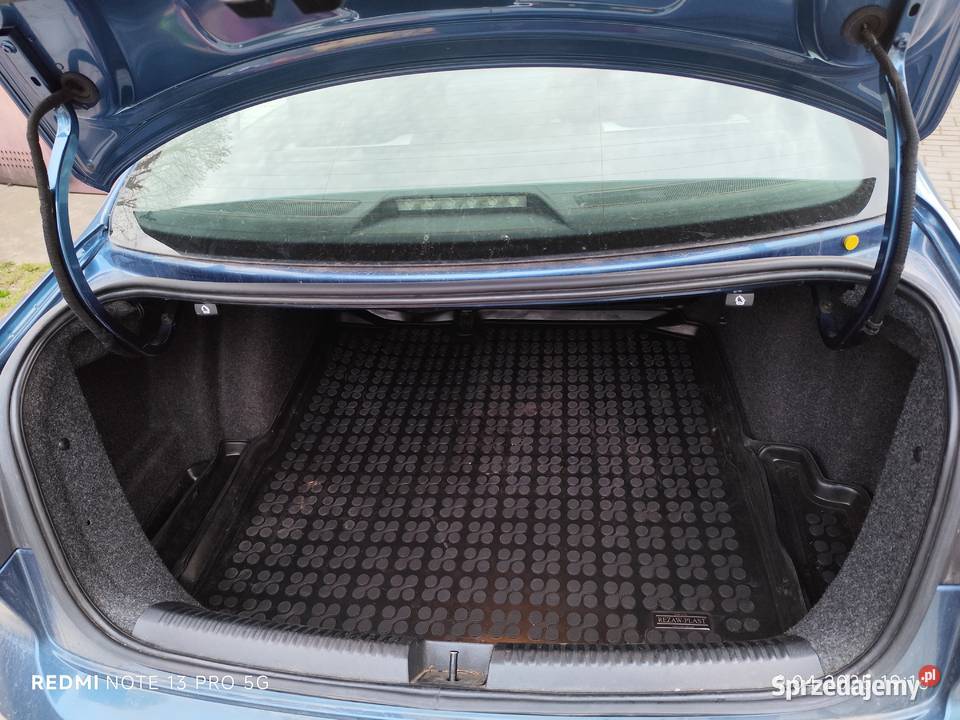 Oszczędna Jetta MK6 sedan 14 TSI 150 Jetta Bielawa