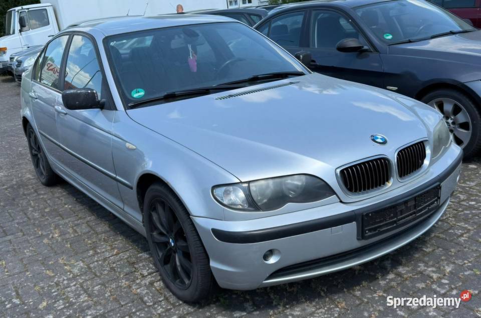 Maska błotnik zderzak drzwi klapa BMW 3 E46 Januszkowo