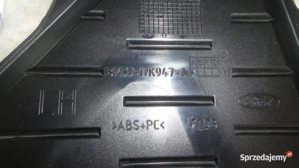 Ford Focus III ST kratka lewaakcesoria Łódź