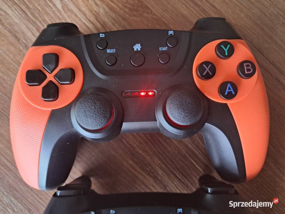 2 nowe pady do konsoli gamestick 24 G ale albo Konsole i automaty Sandomierz